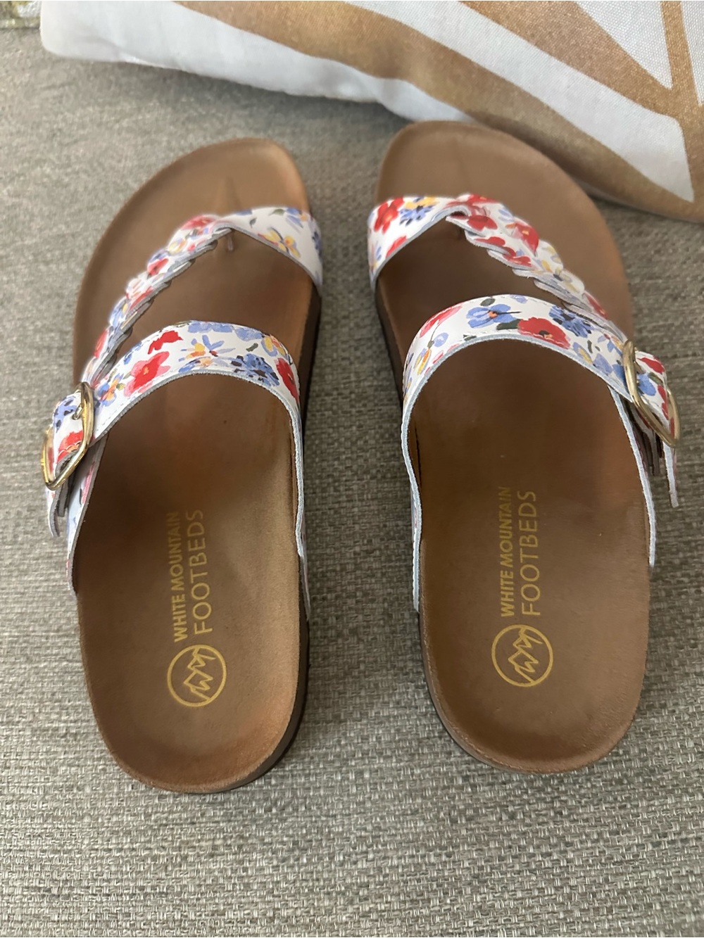 White Mountain Happier Floral Leather Footbed Sandals Size 9 Comfort Slides NEW - Picture 11 of 15